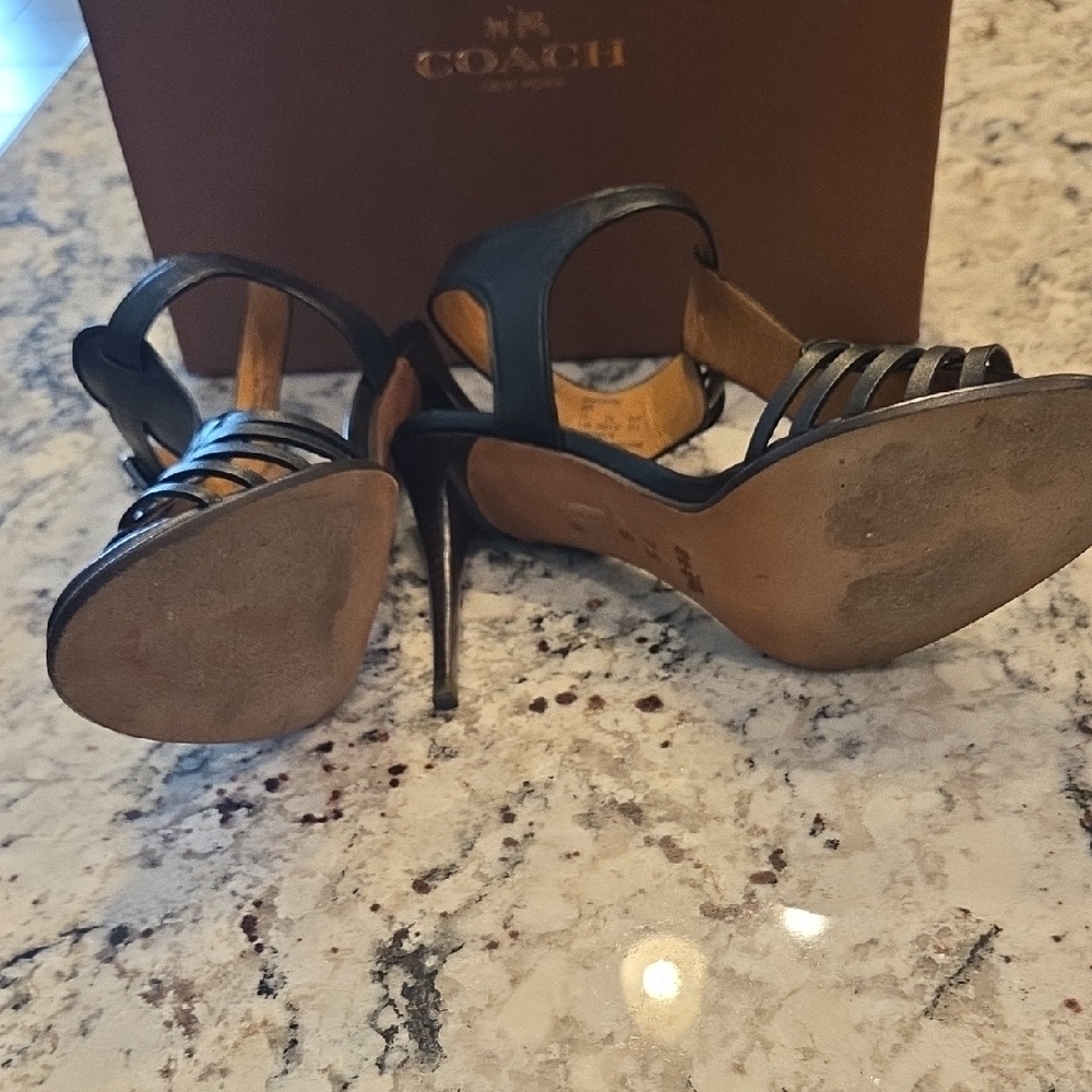 Coach Izzy Black Strappy Weaved Women's Heels Size 7.5B With Original Box - Picture 4 of 11